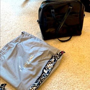 Thirty-One purse